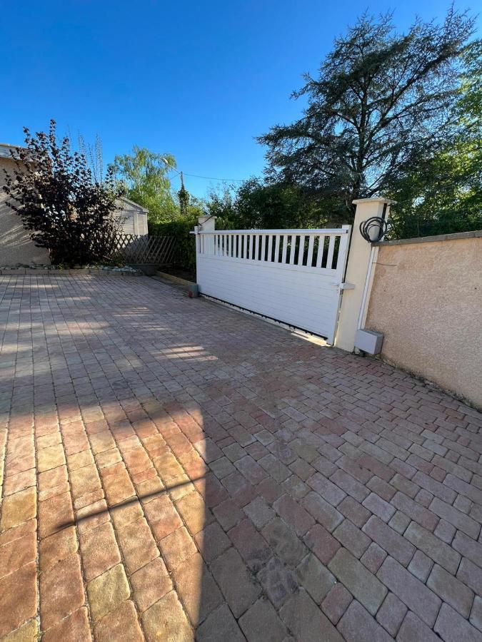 Maison Hello Charnay Les Macon Apartment Bagian luar foto